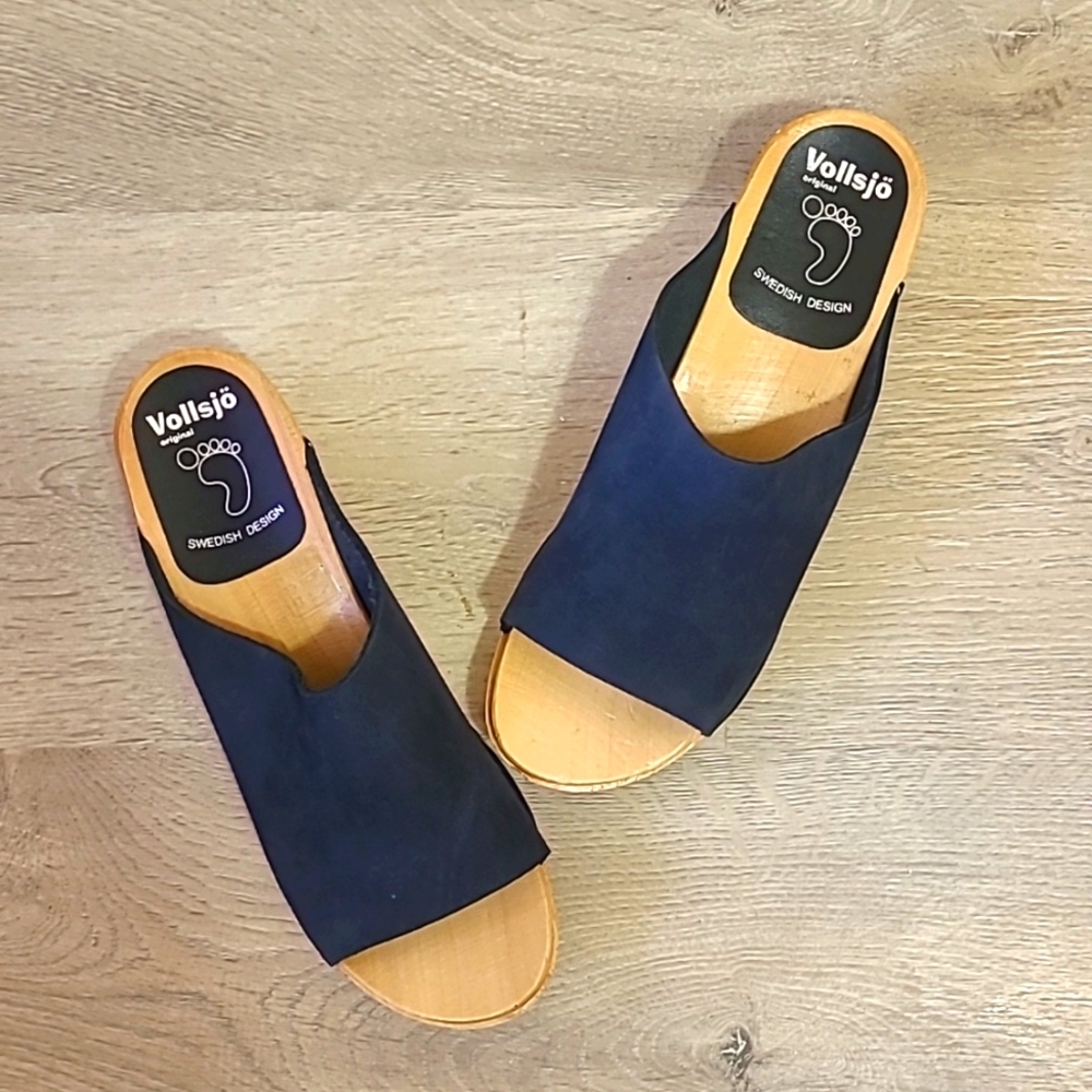 COPY - Vallejo swedish design wood leather upper clogs  size 40 or 8.5